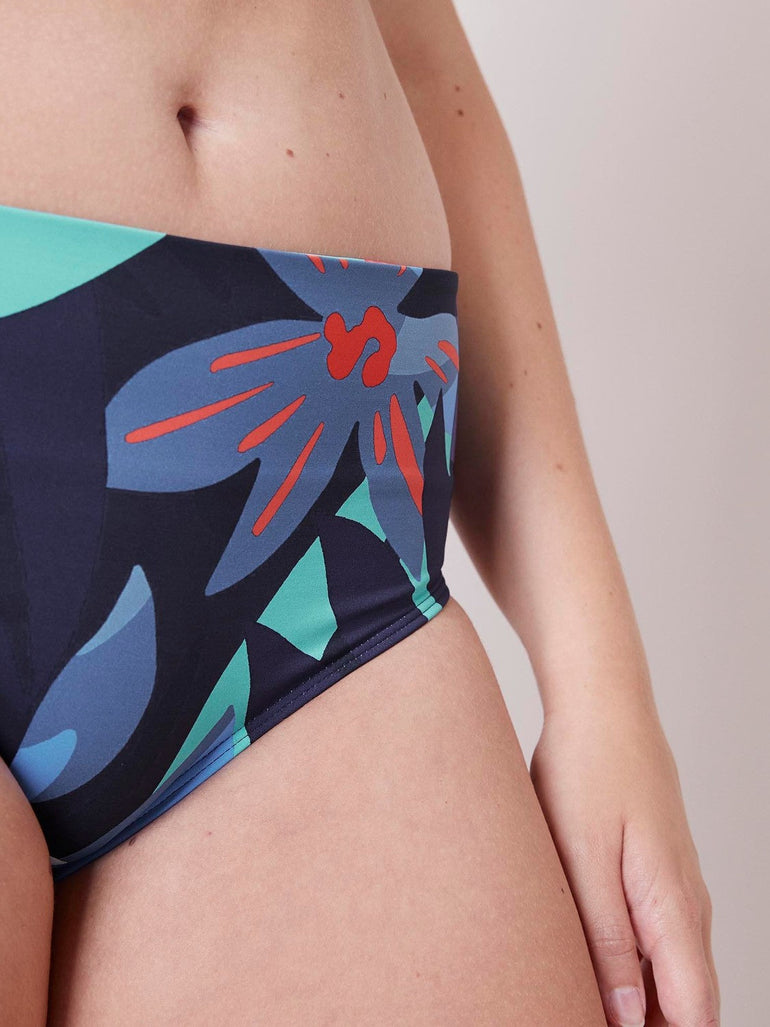 Bikini-Slip mit hohem Bund. - Tiefseeblau