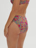 Bikini-Slip mit hohem Bund. - Menara-Rosa-Print