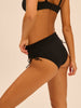Bikini-Slip mit hohem Bund. - Schwarz