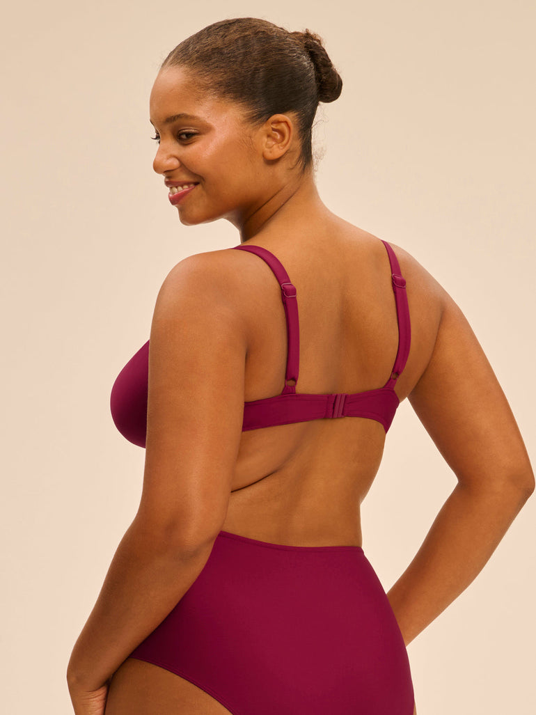 Bikini-Oberteil mit Bügeln. - Cranberry