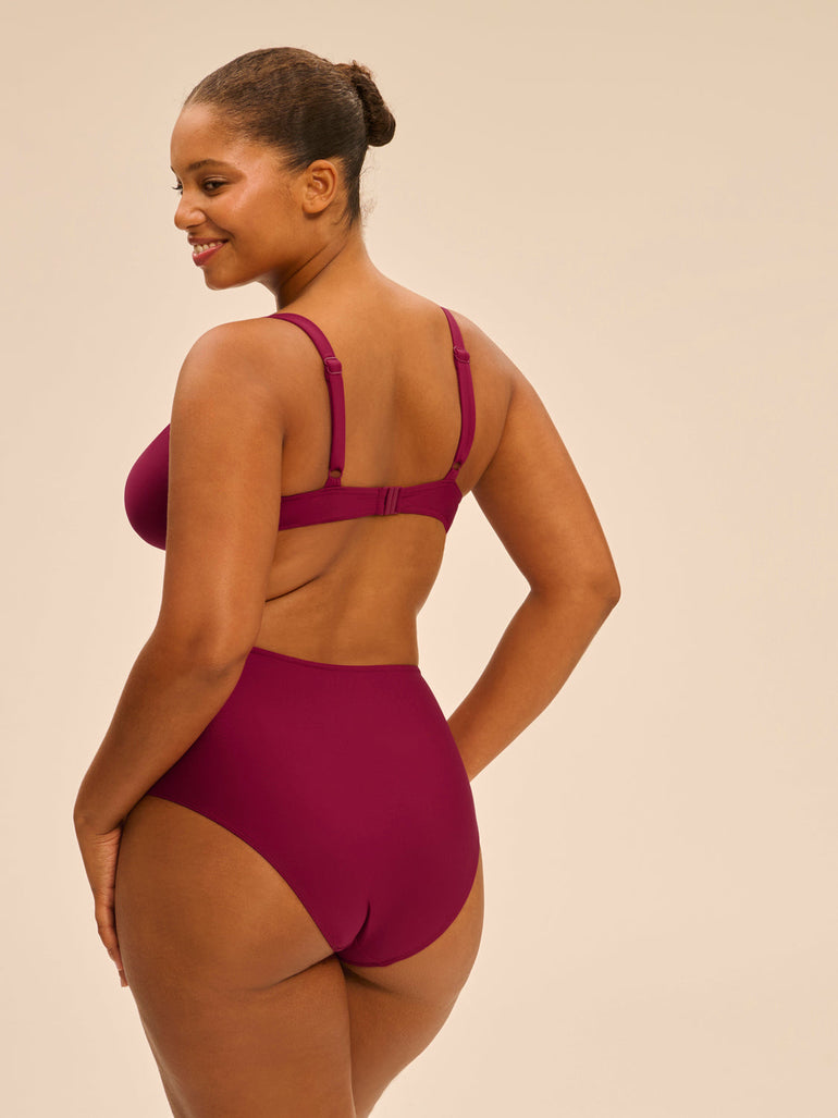 Bikini-Oberteil mit Bügeln. - Cranberry