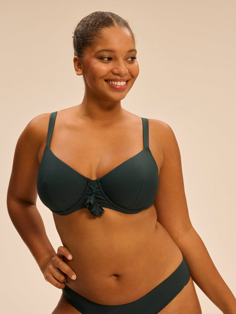 Bikini-Oberteil mit Bügeln. - Tropengrün