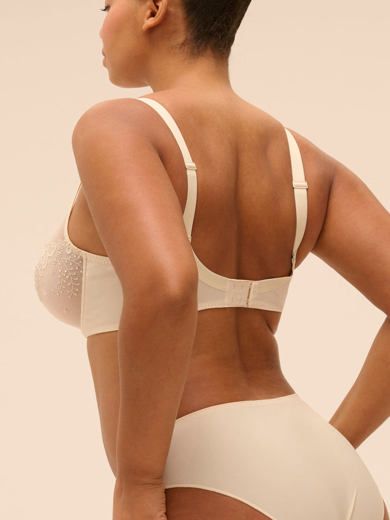 Plunge-Full-Cup-BH - Topas-Beige