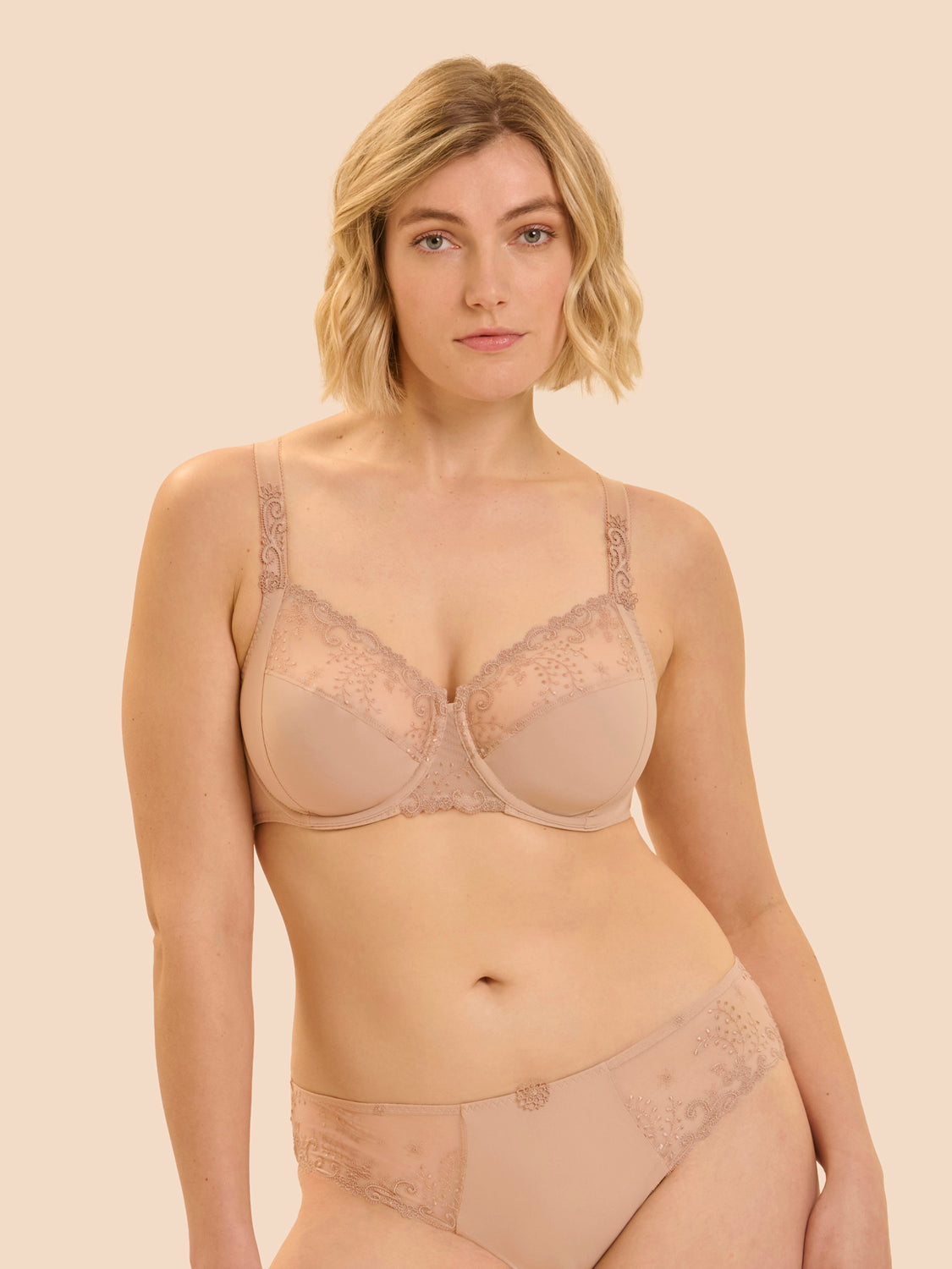Full-Cup-BH mit Stützfunktion - Nude