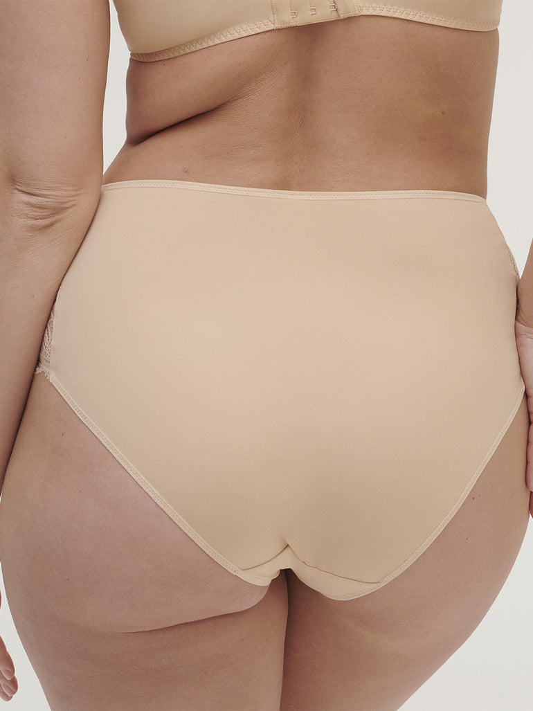 High-Waist-Slip. - Vanille