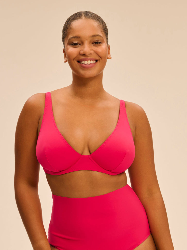 Triangel-Bikini-Oberteil mit Bügeln. - Lippenstift